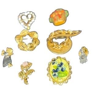 VTG Costume Jewelry Brooch Lot 8 Pieces